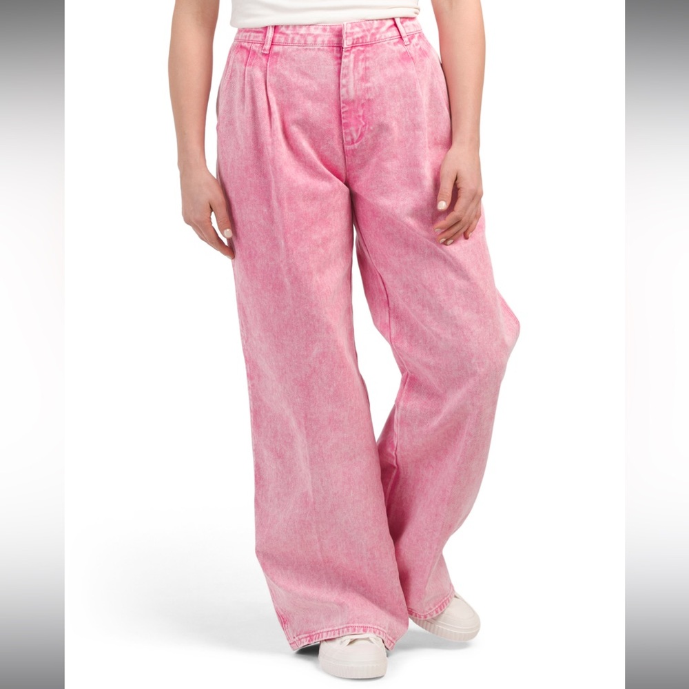 House of Harlow Pink Acid Wash Wide-Leg Jeans (size 28)